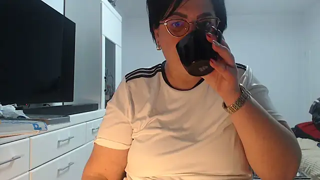 Amandamuller1982 online show from 03/27/26, 10:33