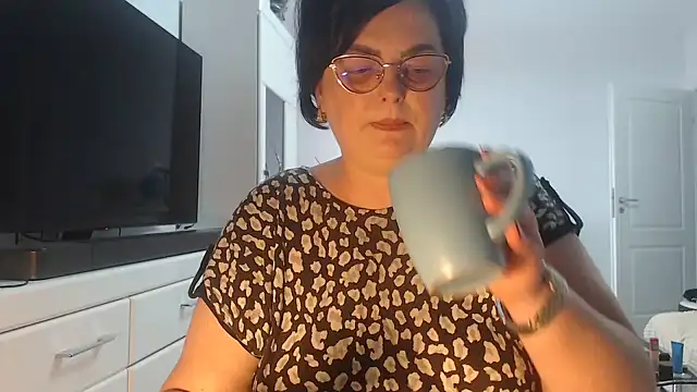 Amandamuller1982 online show from 05/09/26, 12:52