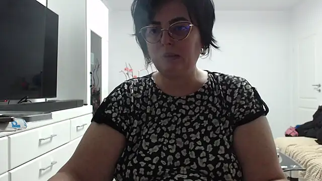 Amandamuller1982 online show from 02/02/26, 07:13