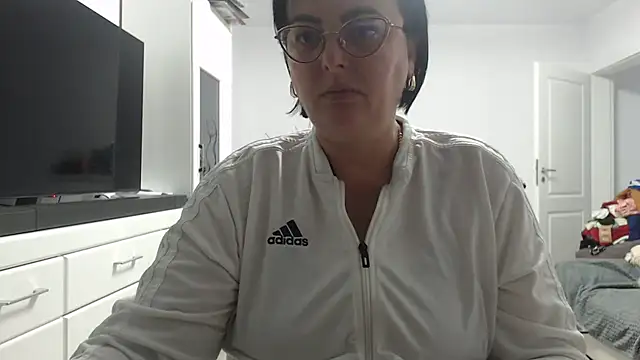 Amandamuller1982 online show from 11/02/25, 03:39