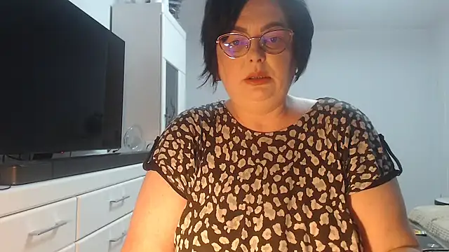 Amandamuller1982 online show from 05/06/26, 08:46