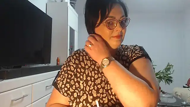 Amandamuller1982 online show from 05/23/26, 07:24
