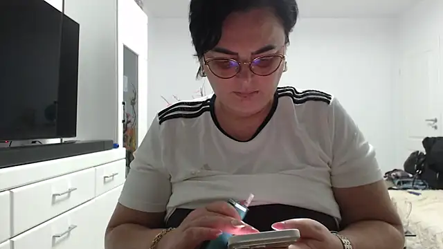 Amandamuller1982 online show from 02/09/26, 07:45