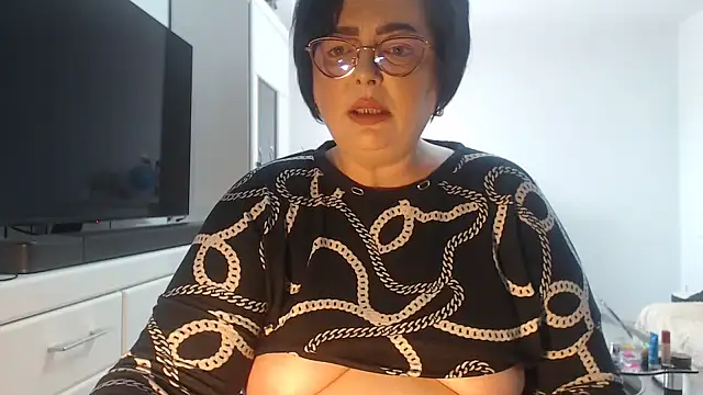 Amandamuller1982 online show from 05/12/26, 09:15