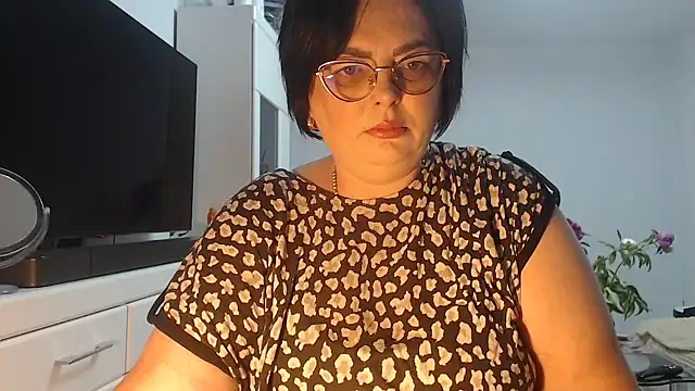 Amandamuller1982 online show from 05/30/26, 07:52