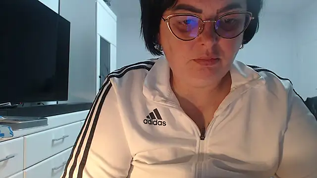 Amandamuller1982 online show from 03/25/26, 11:03