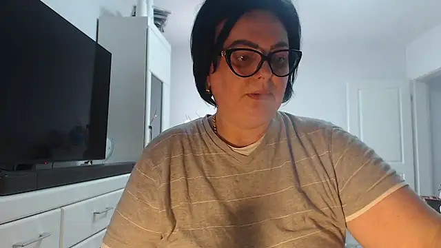 Snapshot of Amandamuller1982 chatting on 07/03/26, 12:22 Amandamuller1982 online show from 07/03/26, 12:22