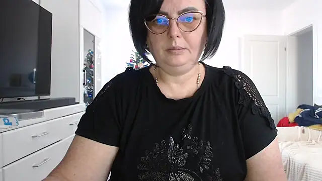 Amandamuller1982 online show from 12/16/25, 07:34