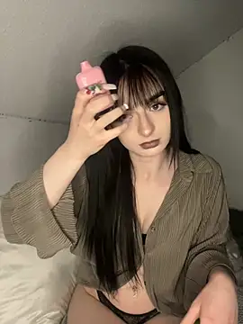 AdelinaAlia online show from 03/11/26, 09:42