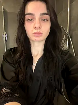 AdelinaAlia online show from 12/01/25, 12:28