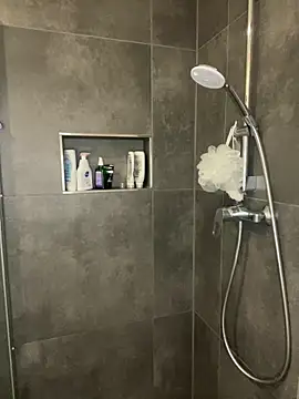 AdelinaAlia online show from 12/04/25, 02:49