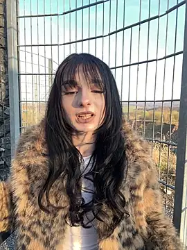 AdelinaAlia online show from 03/19/26, 04:29