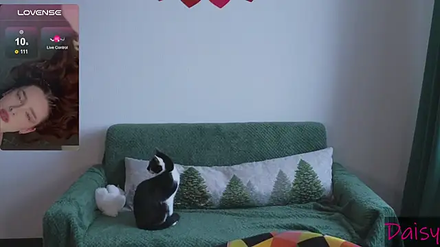 Snapshot of CookyDaisy chatting on 02/09/25, 07:15 CookyDaisy online show from 02/09/25, 07:15