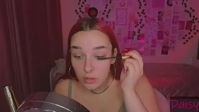 Snapshot of CookyDaisy chatting on 09/21/25, 11:21 CookyDaisy online show from 09/21/25, 11:21