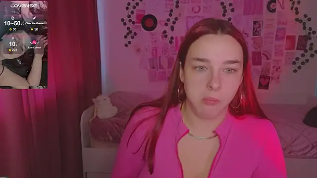 Snapshot of CookyDaisy chatting on 10/02/25, 12:30 CookyDaisy online show from 10/02/25, 12:30