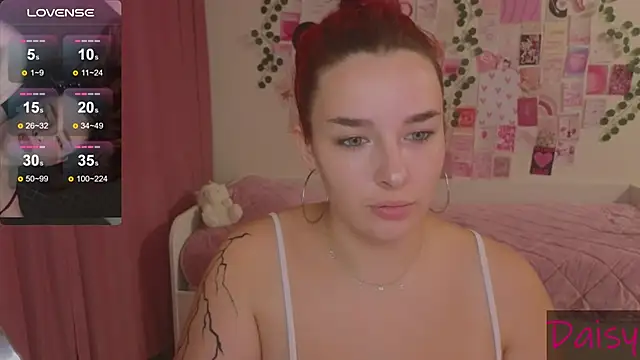 Snapshot of CookyDaisy chatting on 09/18/25, 07:50 CookyDaisy online show from 09/18/25, 07:50