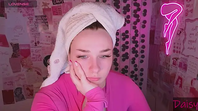 Snapshot of CookyDaisy chatting on 03/22/25, 06:14 CookyDaisy online show from 03/22/25, 06:14