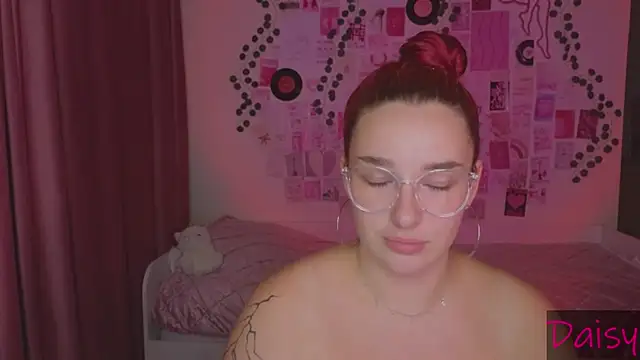 Snapshot of CookyDaisy chatting on 09/20/25, 12:04 CookyDaisy online show from 09/20/25, 12:04