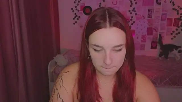 Snapshot of CookyDaisy chatting on 09/27/25, 06:03 CookyDaisy online show from 09/27/25, 06:03