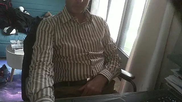 shyfrenchcock1 online show from 10/29/25, 02:27