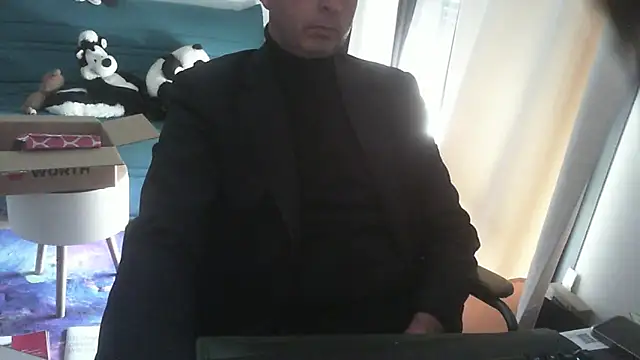 Snapshot of shyfrenchcock1 chatting on 01/09/25, 12:41 shyfrenchcock1 online show from 01/09/25, 12:41