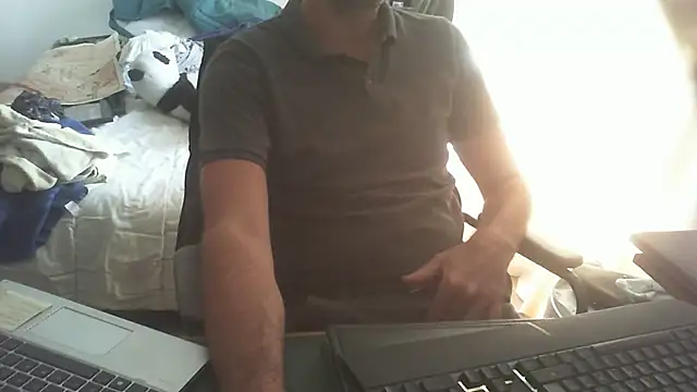 Snapshot of shyfrenchcock1 chatting on 07/17/26, 09:17 shyfrenchcock1 online show from 07/17/26, 09:17