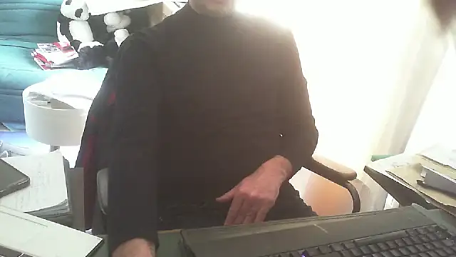 shyfrenchcock1 online show from 03/10/26, 02:32