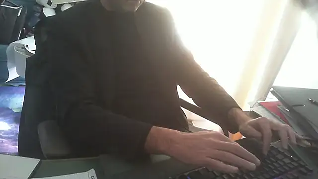 shyfrenchcock1 online show from 03/27/26, 10:27