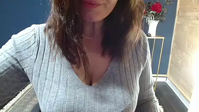 Snapshot of NovaBabe21 chatting on 10/23/25, 09:13 NovaBabe21 online show from 10/23/25, 09:13