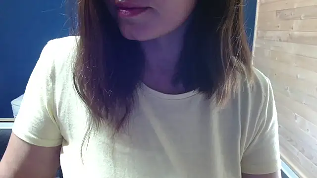 Snapshot of NovaBabe21 chatting on 09/13/25, 05:07 NovaBabe21 online show from 09/13/25, 05:07