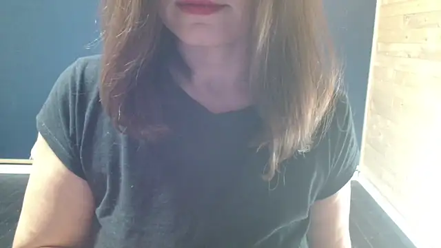 Snapshot of NovaBabe21 chatting on 10/03/25, 08:38 NovaBabe21 online show from 10/03/25, 08:38