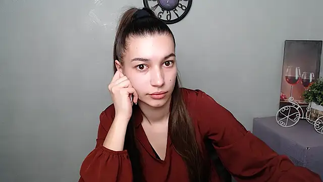 Snapshot of KarolinaRosse_ chatting on 03/03/25, 06:52 KarolinaRosse online show from 03/03/25, 06:52