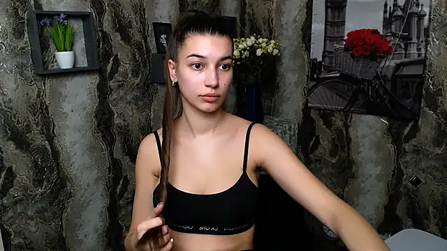 Snapshot of KarolinaRosse_ chatting on 03/09/25, 11:14 KarolinaRosse online show from 03/09/25, 11:14