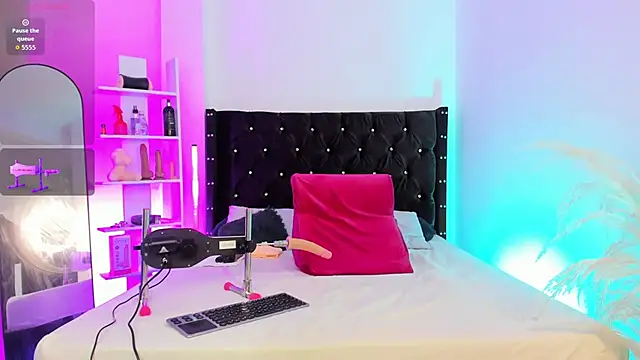 Duriel  online show from 11/13/25, 06:34