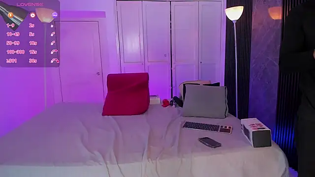 Duriel  online show from 12/17/25, 09:31