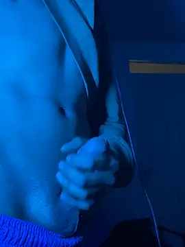 SkinnyHot444 online show from 12/21/24, 04:36