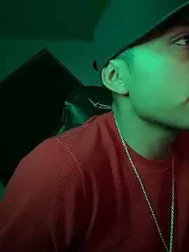 SkinnyHot444 online show from 12/17/24, 01:05