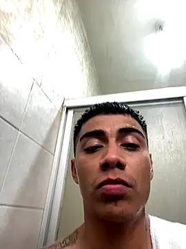 SkinnyHot444 online show from 10/04/25, 10:55