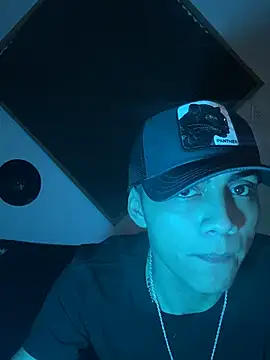 SkinnyHot444 online show from 03/09/25, 02:21