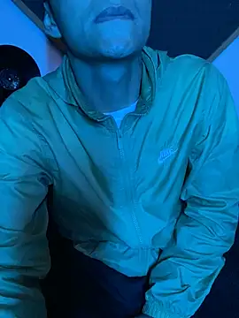 SkinnyHot444 online show from 02/08/25, 04:35