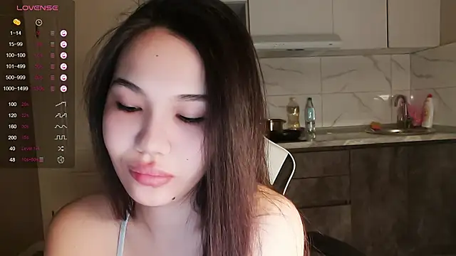 Snapshot of dragon_princesss chatting on 03/12/26, 01:59 dragon princesss online show from 03/12/26, 01:59