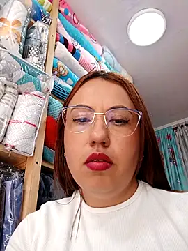 Snapshot of VIOLETA-25_ chatting on 03/13/25, 04:34 VIOLETA-25 online show from 03/13/25, 04:34