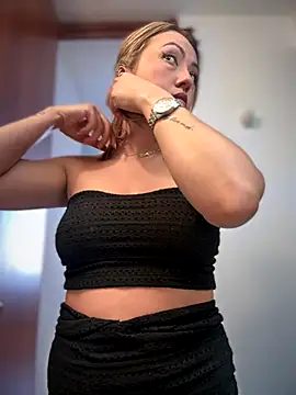 VIOLETA-25  online show from 12/04/25, 02:05