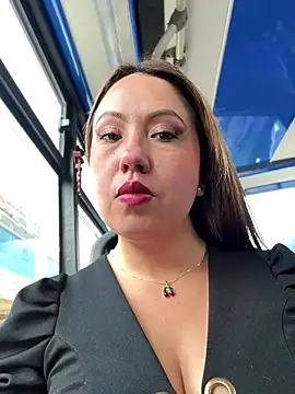 VIOLETA-25  online show from 11/18/25, 02:53