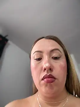 VIOLETA-25  online show from 04/15/26, 03:05