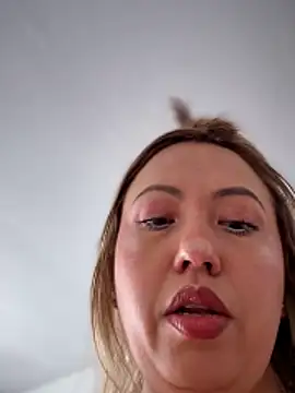 VIOLETA-25  online show from 04/21/26, 03:07