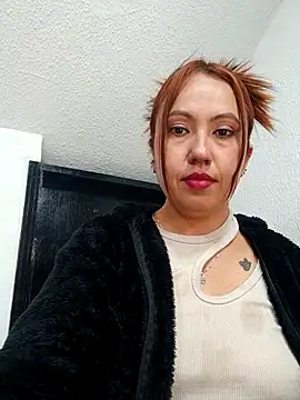 Snapshot of VIOLETA-25_ chatting on 02/26/25, 04:38 VIOLETA-25 online show from 02/26/25, 04:38