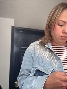 VIOLETA-25  online show from 10/22/25, 03:00