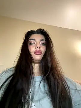 Sweet Khalifa  online show from 12/22/25, 03:12