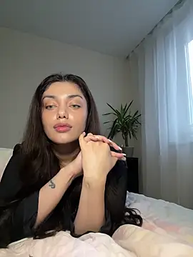 Snapshot of Sweet_Khalifa_ chatting on 01/18/25, 01:08 Sweet Khalifa  online show from 01/18/25, 01:08